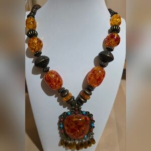 BOHEMIAN AMBER STATEMENT NECKLACE 22 INCHES